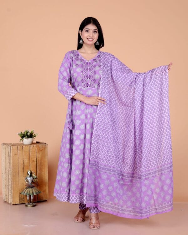 Lavender Cotton Bagru Handblock Kurta Set With Matching Dupatta
