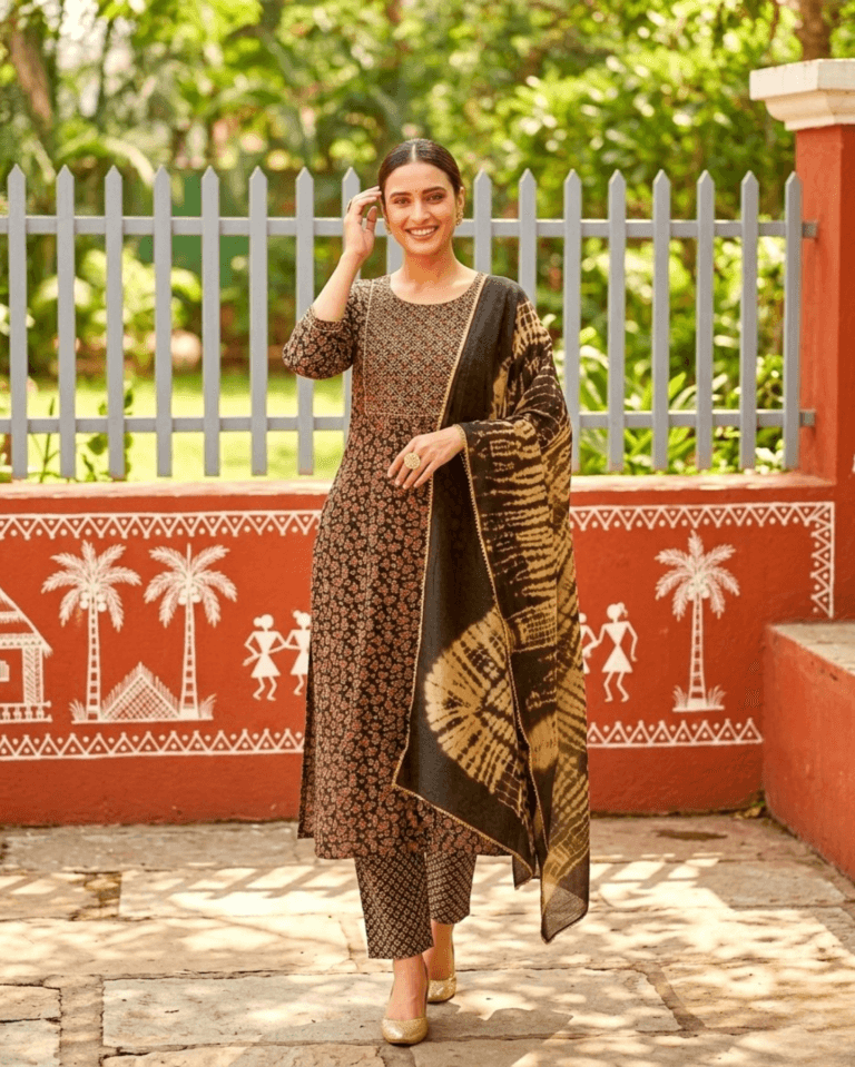 black printed cotton kurta set with tie and dye dupatta