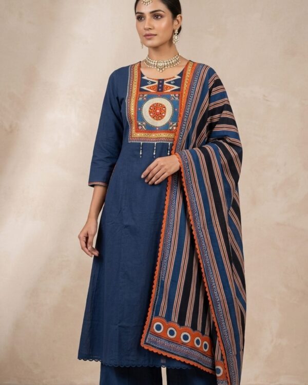 navy blue cotton kurta pant set with rust printed dupatta
