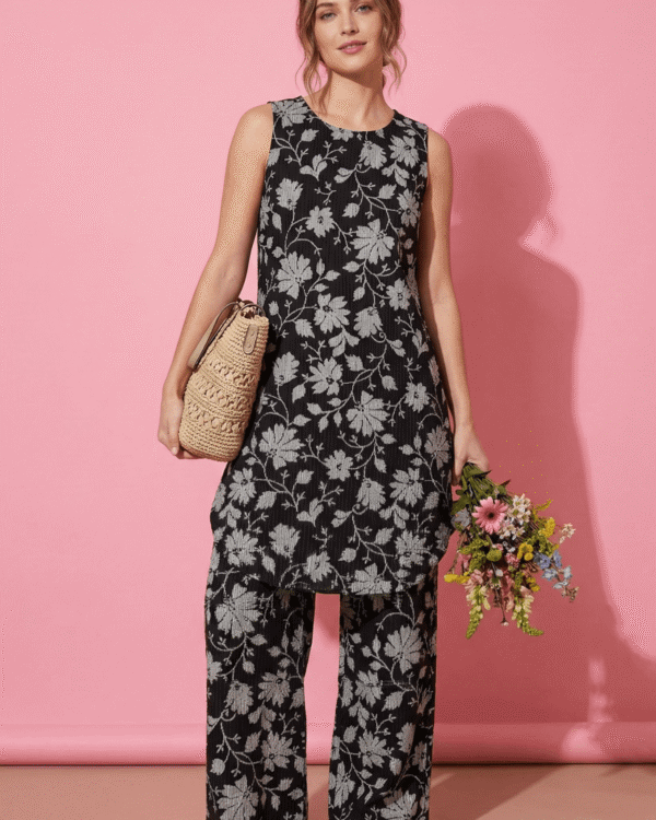 black cotton kurta pant set with white floral print
