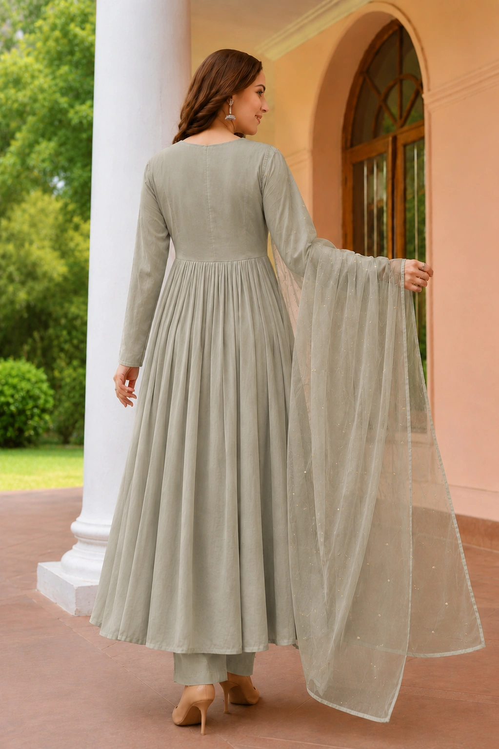 GreenCrunchy with embroidery kurta pant with net dupatta - Image 2