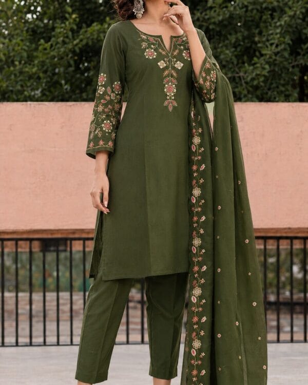 Mehendi Green Silk Blend Embroidered Kurta and Pant with Dupatta