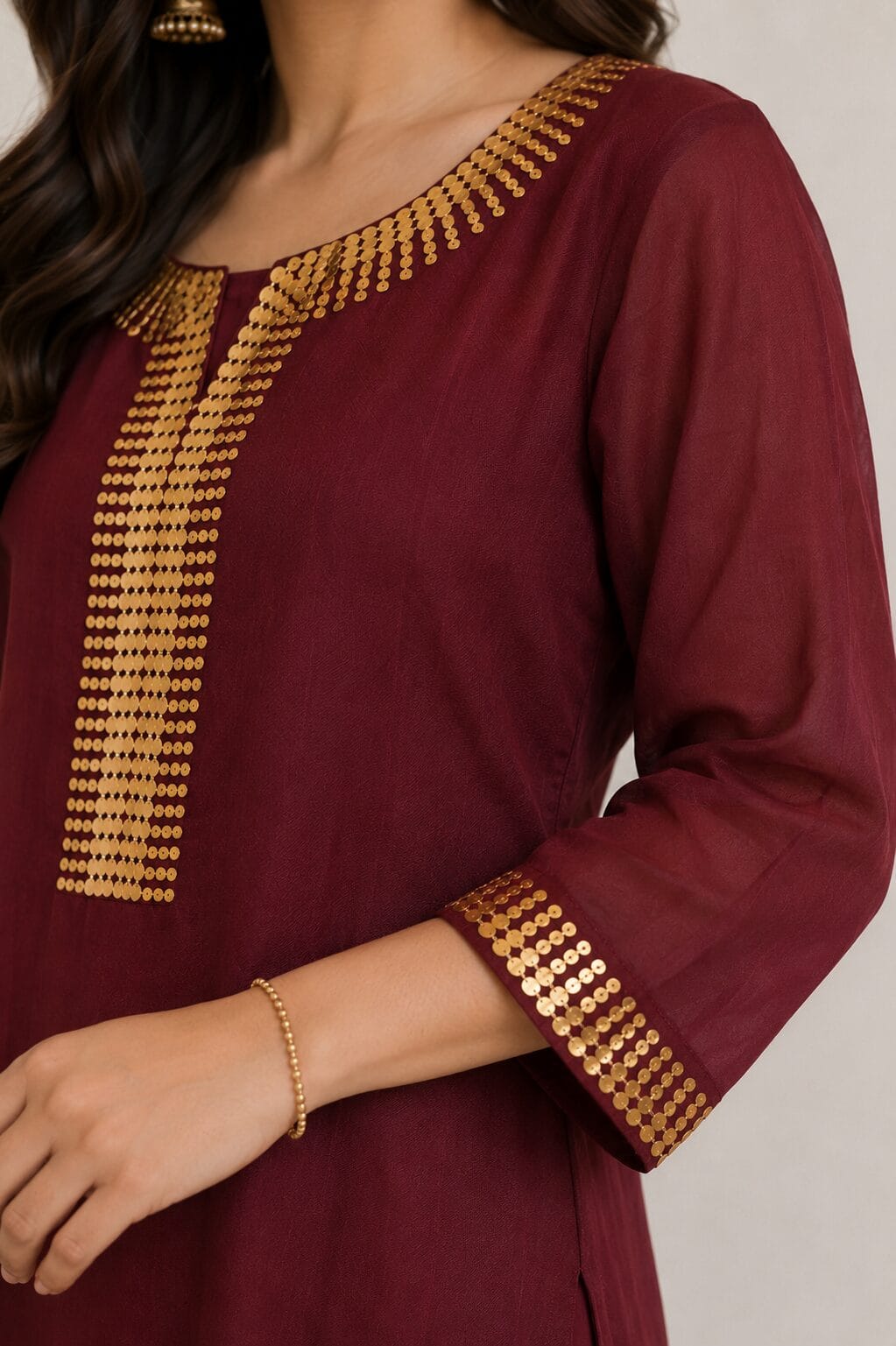 Maroon Silk Blend Embroidered Kurta Pant Set - Image 4