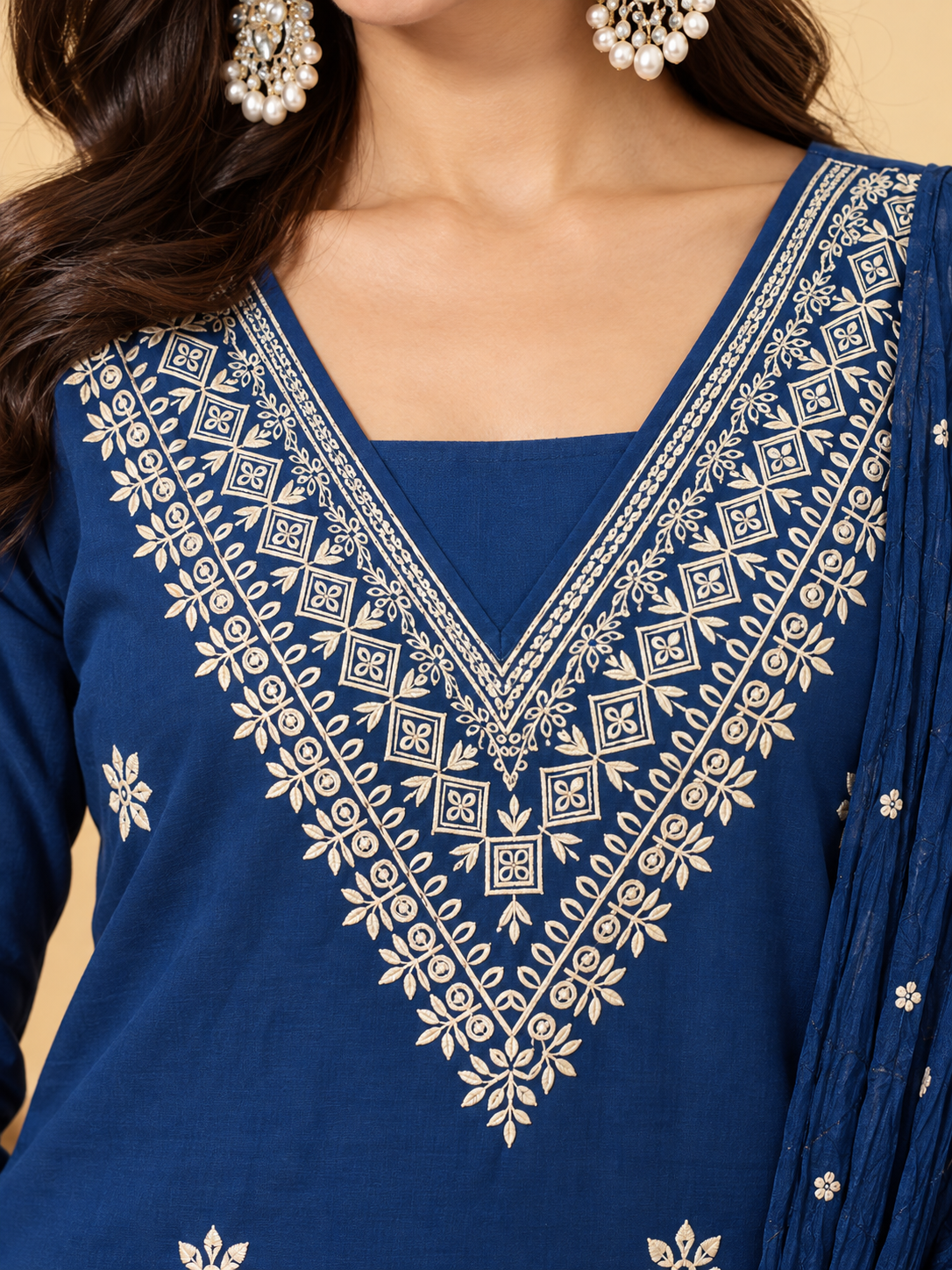 Navy Blue Embroidered Cotton Blend Kurta Pant and Dupatta - Image 2