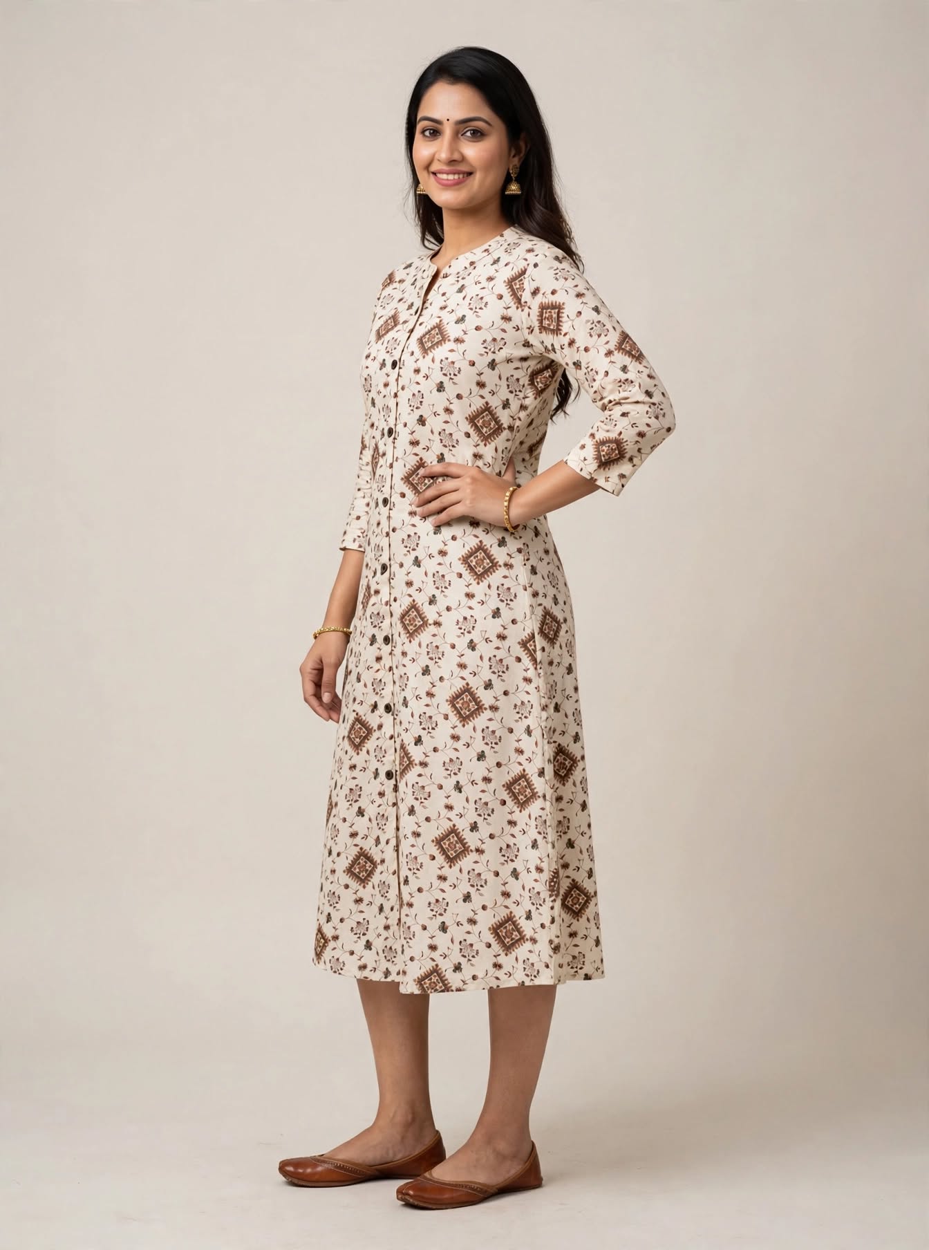 Ivory Linen-Flex Cotton Kurti with Floral Vine Details - Image 4