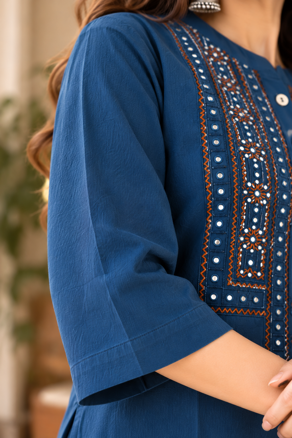 Teal Blue Embroidered Rayon Kurta Pant Set - Image 3