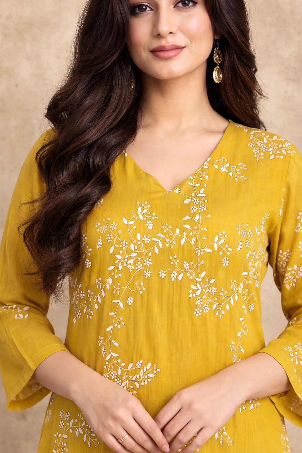 Yellow Floral Embroidered Mul Chanderi Kurta and pant with Dupatta - Image 2