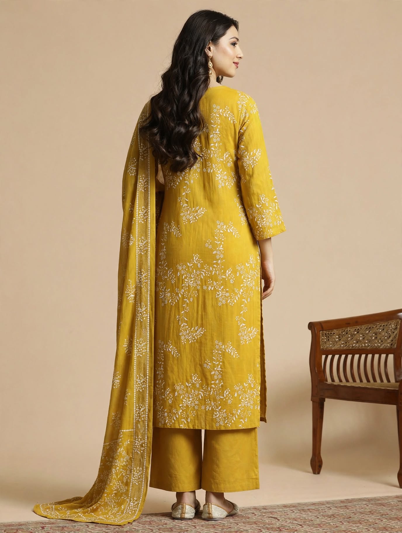 Yellow Floral Embroidered Mul Chanderi Kurta and pant with Dupatta - Image 3